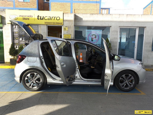Imagen 13 de 25 de Renault Sandero Expression