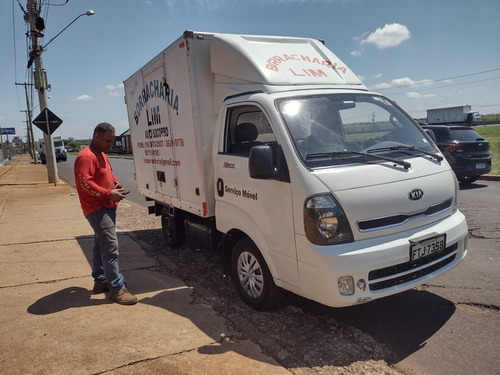 Imagem 1 de 10 de Kia Bongo K2500 Bongo K2500 Bau 2014
