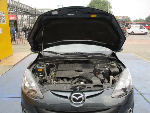 Mazda 2 1500cc At Aa