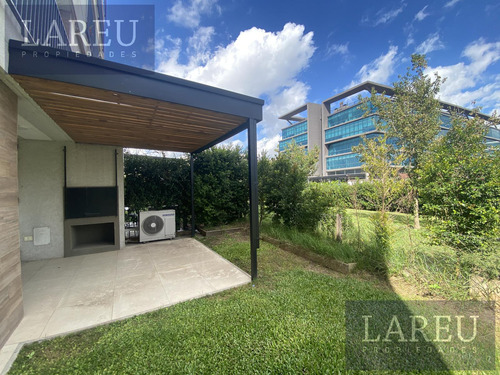 Departamento Con Jardin De 2 Dormitorios En Venta En Vilahaus, Pilar