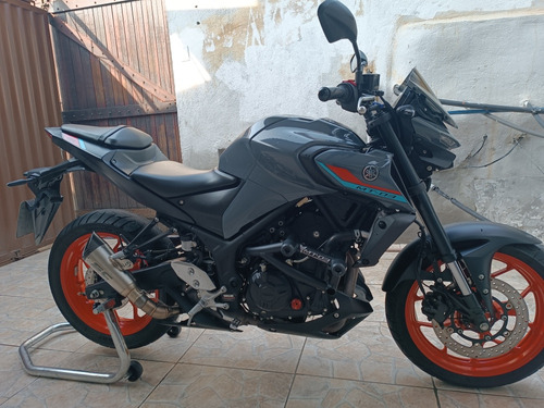 Yamaha  Mt-03 