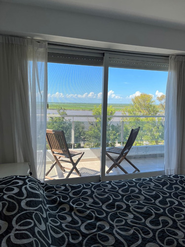 Departamento En Alquiler Av.rivadavia 2187