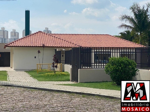 Imagem 10 de 14 de Casa Desocupada, Ao Lado Da Unip, Com Lazer Completo, Permuta. - 23068 - 34855895