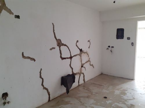 Imagen 10 de 12 de Colinas De Bello Monte Townhouse 290m2 En Venta Para Remodelar Jc