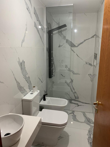 Imagen 10 de 14 de Venta Piso 21a 474 Y 475