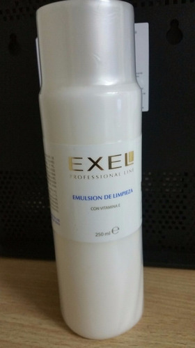 Imagen 2 de 7 de Emulsion De Limpieza 250ml Exel