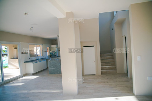 Casa En Venta Ubicado En San Alfonso, Pilar Del Este