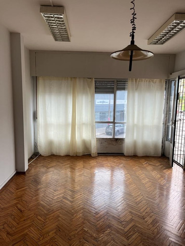 Imagen 6 de 7 de Aguada Apartamento Al Frente Dos Dormitorios, Lindo Balcón.oportunidad.