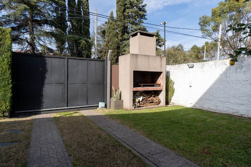 Venta Casa 4 Ambientes Hurlingham Apto Crédito