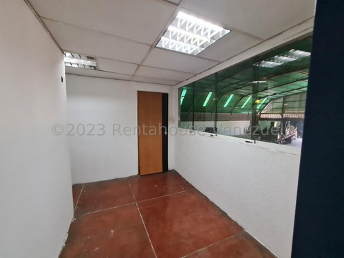 Imagen 14 de 30 de %%%% Galpón Comercial En Alquiler En Zona Industrial 3 Barquisimeto Lara_ Marydoll Mogollón- Renta House- 0424-226-45-39 %(mm) 23-25088 %%%