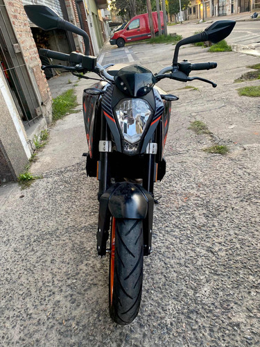 Imagen 14 de 17 de Ktm Duke 390