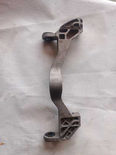 Base De Múltiple De Admisión De Onix 2023 1.3l Sin Turbo (Usado)
