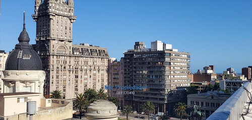 Imagen 16 de 17 de Venta - Apartamento Frente A Presidencia - Todo Reciclado