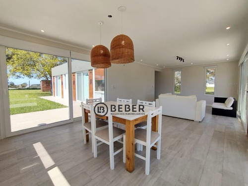 Imagen 6 de 19 de En Venta Casa - Mar Chiquita