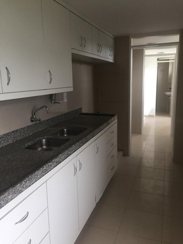 Imagem 12 de 13 de Apartamento Para Venda - 007587
