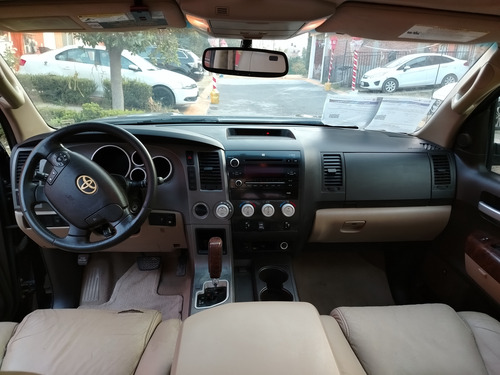 Toyota Tundra 5.7 Ltd V8 Doble Cab 4x4 At
