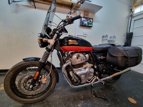 Royal Enfield Interceptor 650 Sunset Strip