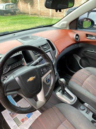 Imagen 10 de 11 de Chevrolet Sonic 2016 1.6 Ltz At
