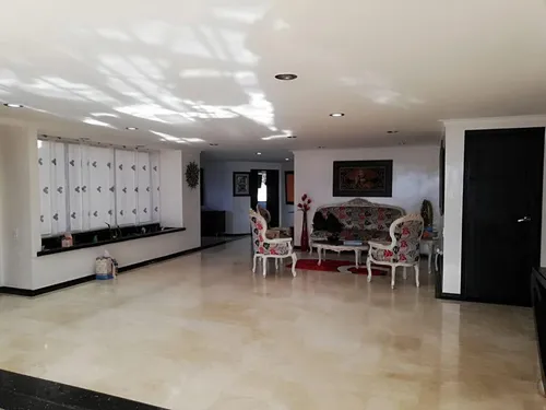 Apartamento En Venta En Los Balsos. Cod V10766