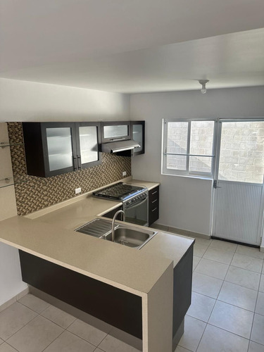 Casa En Venta Villa Romana El Refugio Queretaro