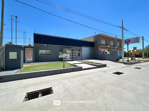 Imagen 1 de 11 de Espectacular Local Comercial Con Oficina, Alto Transito Vehicular