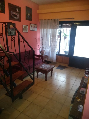 Imagen 2 de 21 de Ph 4 Amb. Al Frente. Patio. Terraza. Garage. 2 Cocinas. 2 Baños. Ideal 2 Familias.