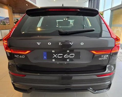 Xc60 Recharge Ultra Dark T8