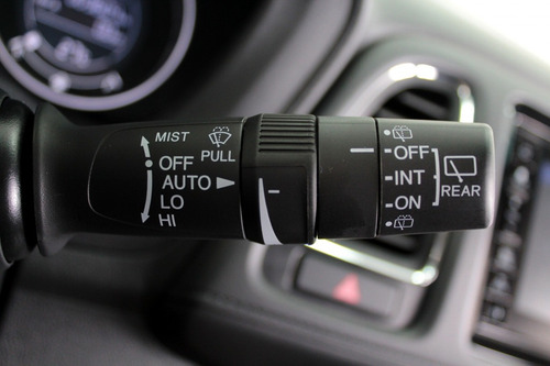 Imagem 12 de 14 de Honda Hr-v 1.8 Exl Flex Automático Cvt 7m - 2021 - Branco