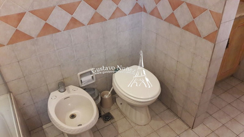 Casa En Piriã¡polis, 3 Dormitorios *- Ref: 2884