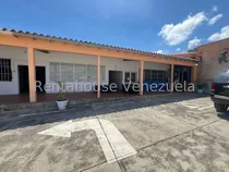 Comprar Rafael Gamarra, 258080, Alquila Comodo Y Amplio Local Comercial En Plena Avenida Bolivar De Los Rastrojos. Ubicaion Estrategica, Cerca De Diversos Negocios, Urbanismos, Alto Trafico Vehicular. Estac.