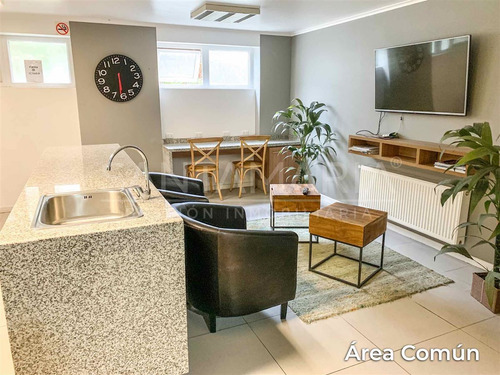 Departamento En Arriendo Ubicado En Castellón, Concepción.