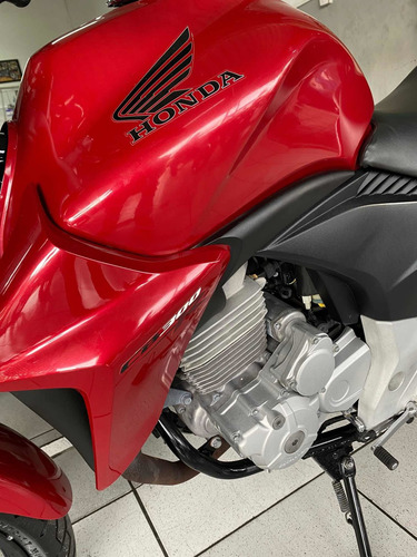 Imagem 8 de 10 de Honda Cb 300r