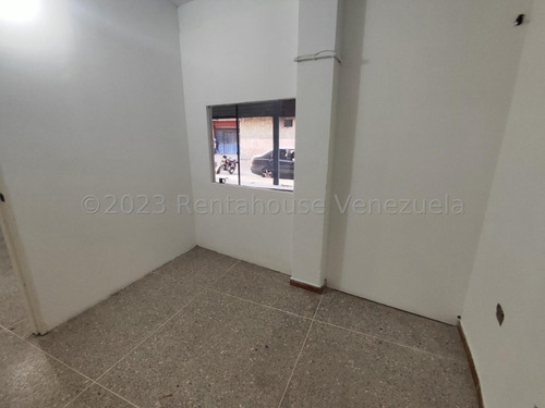 Imagen 17 de 30 de Local Comercial, En Venta, En Centro, Barquisimeto Lara #23-25206#