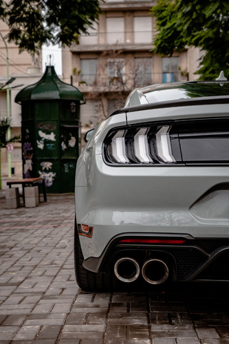 Ford Mustang 5.0 Gt 421cv