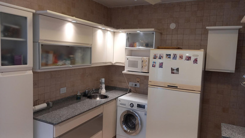 Hermosa Casa 4 Dormit, Pileta Con Caldera, Quincho, Baño Con Jacuzzi. B° Villa Cabrera