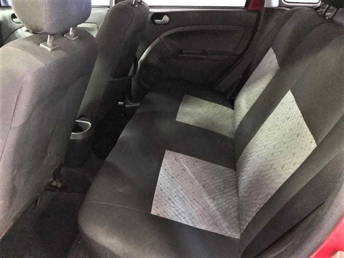 Imagem 5 de 11 de Ford Fiesta Flex