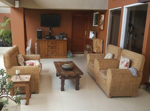 Imagen 5 de 14 de Los Naranjos, Se Vende Apartamento. Cod. 21-12884