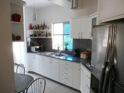 Imagen 3 de 14 de Marol Rnetahouse Vende Apartamento E El Parral Valencia 22-9825