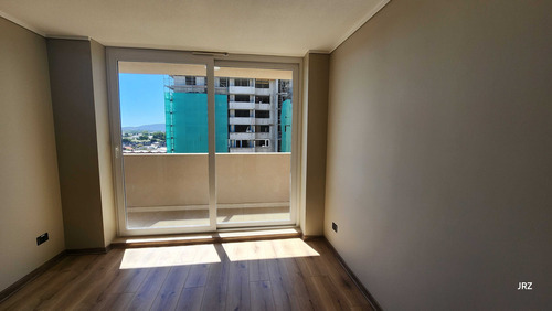 Arriendo Depto Nuevo 1d1b Circunvalación Vald (83160)