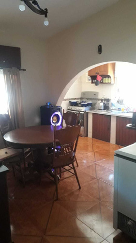 Zona Altar Del Papa 3 Dor /estufa // Barbacoa / Fondo / Gge