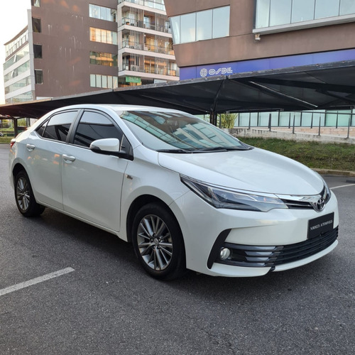 Toyota Corolla 1.8 Xei Mt Pack 140cv