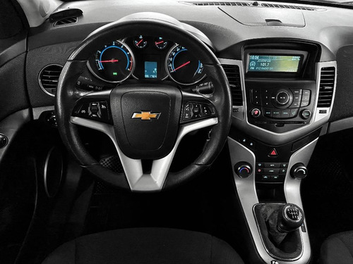 Imagem 6 de 10 de Chevrolet Cruze 1.8 Lt