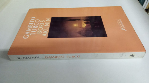 Gambito Turco - Boris Akunin - Salamandra (Usado)