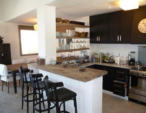 Exclusiva Casa En Las Grutas, Punta Ballena, Frente Al Mar!- Ref: 233