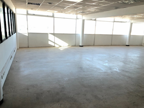 Imagen 24 de 29 de Alquiler Oficinas San Isidro