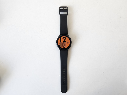 Samsung Galaxy Watch 4 Bluetooth 1.4'' 44mm + Cable De Carga