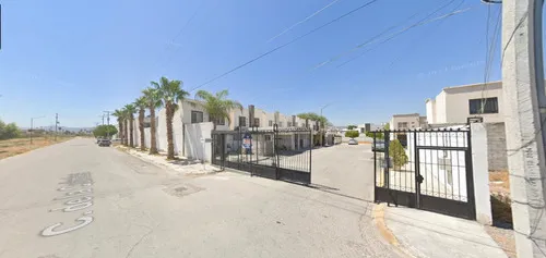 Casa En Venta Remate Bancario, Cda. Esmeralda, Coahuila. Laab2