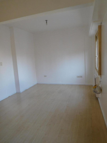 Imagen 22 de 30 de Centro, A Mts De Florida Y Galerias Pacifico, Depto 3 Ambientes , 2 Baños, Cocina 6 X 3 Mts, 88 M2