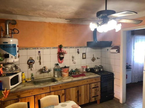Imagen 5 de 8 de Casa En Venta De 3 Ambientes Con 3 Cocheras - Ezeiza