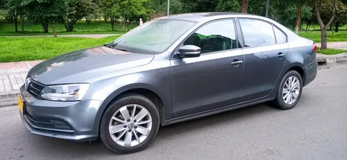 Volkswagen Jetta 2.0 Gli 211 hp